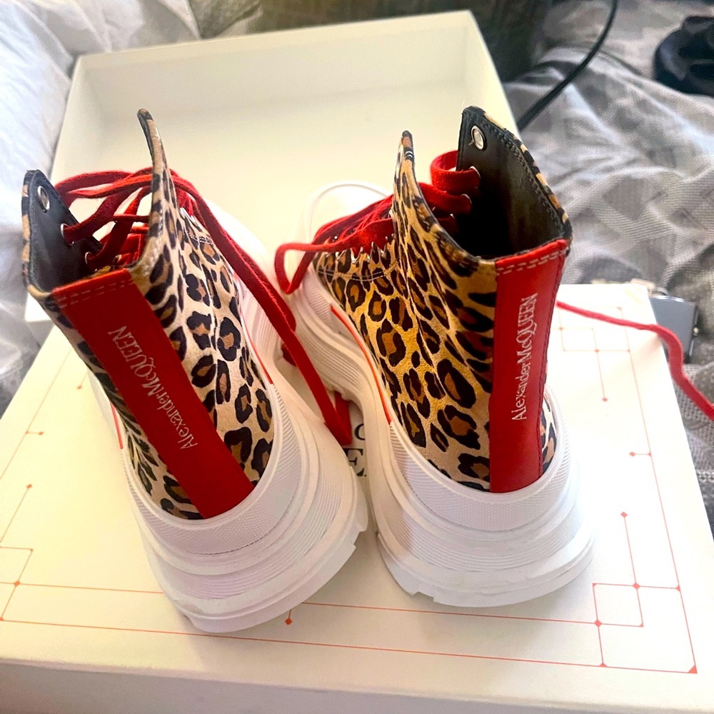 Alexander McQueen sneakers size 6.5 only worn once authentic comes with box.